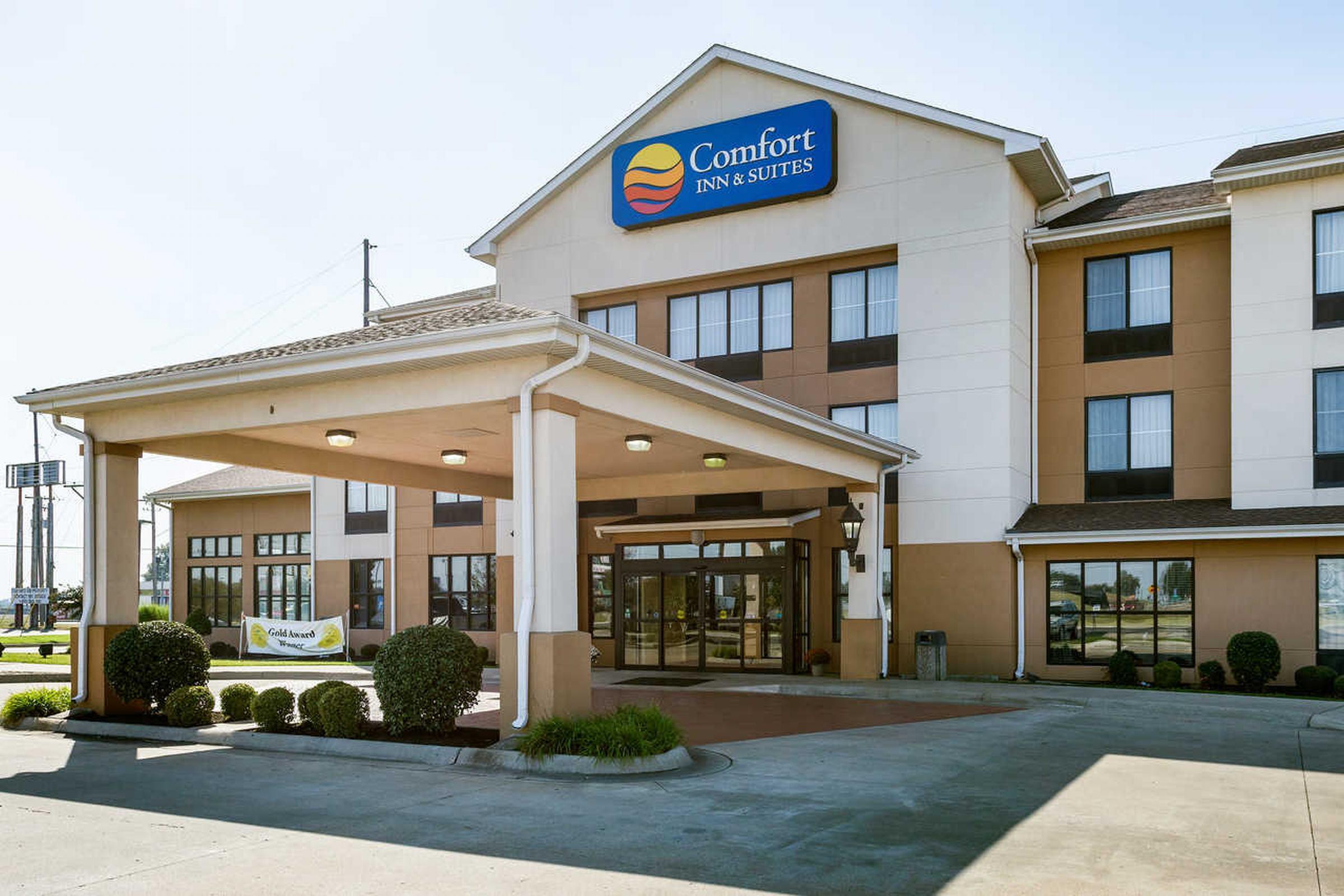 Comfort Inn & Suites Blytheville Buitenkant foto