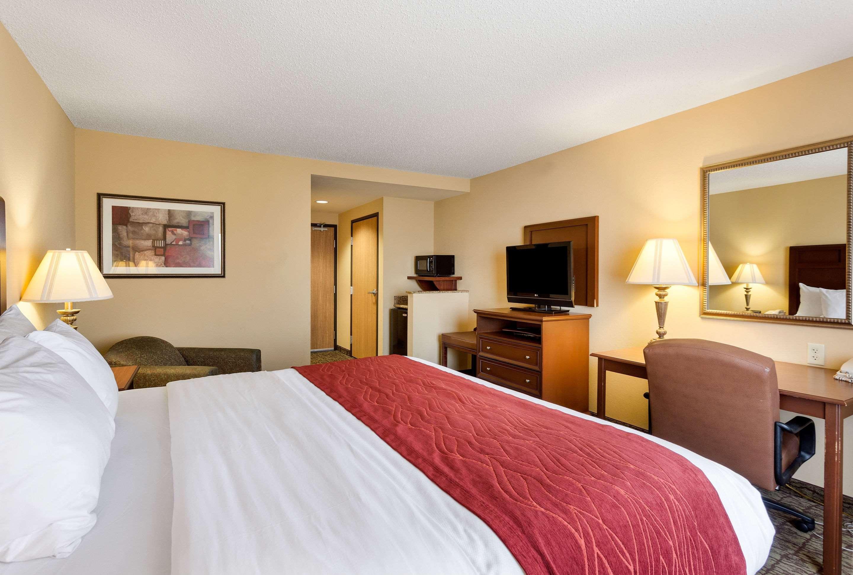 Comfort Inn & Suites Blytheville Buitenkant foto
