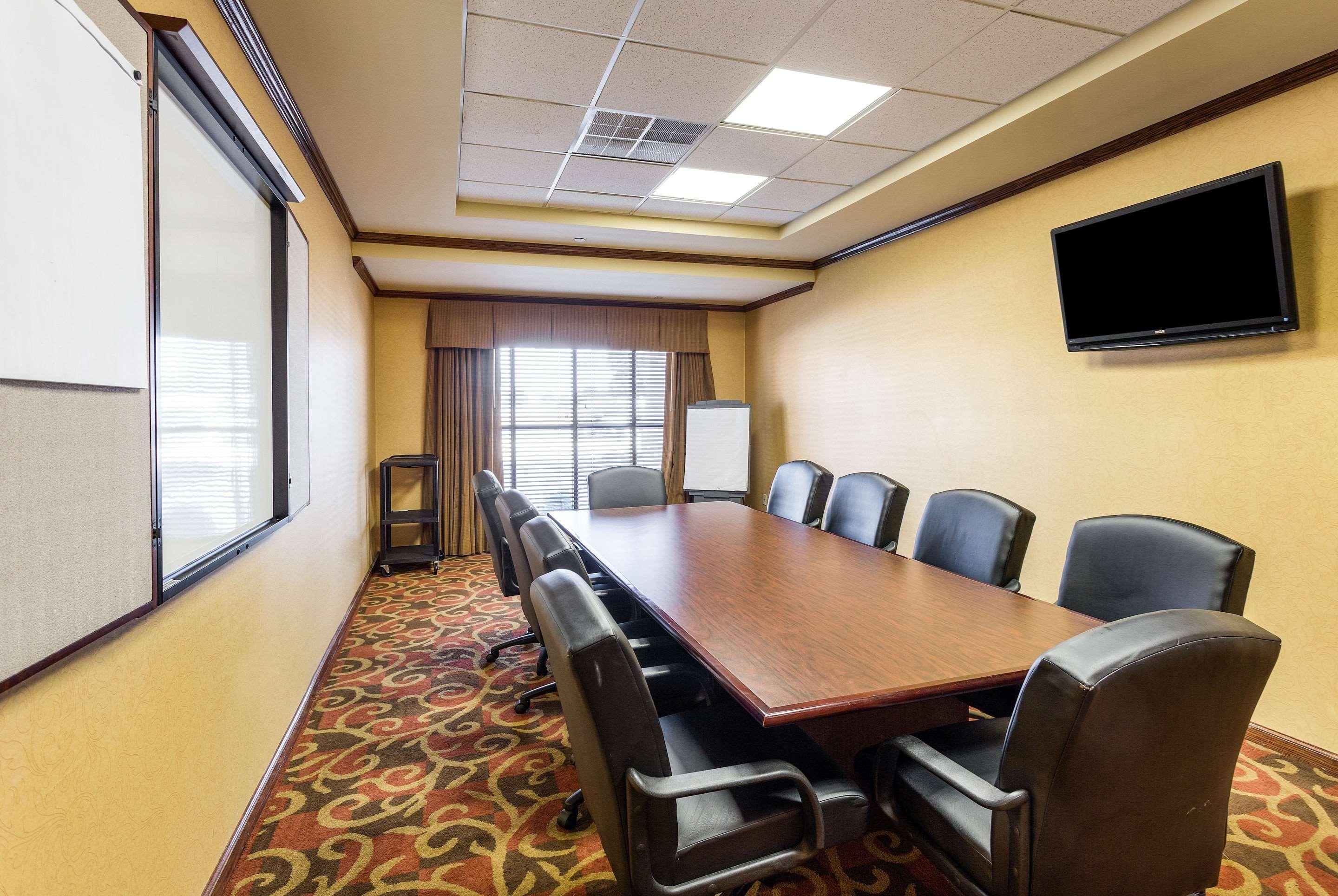 Comfort Inn & Suites Blytheville Buitenkant foto