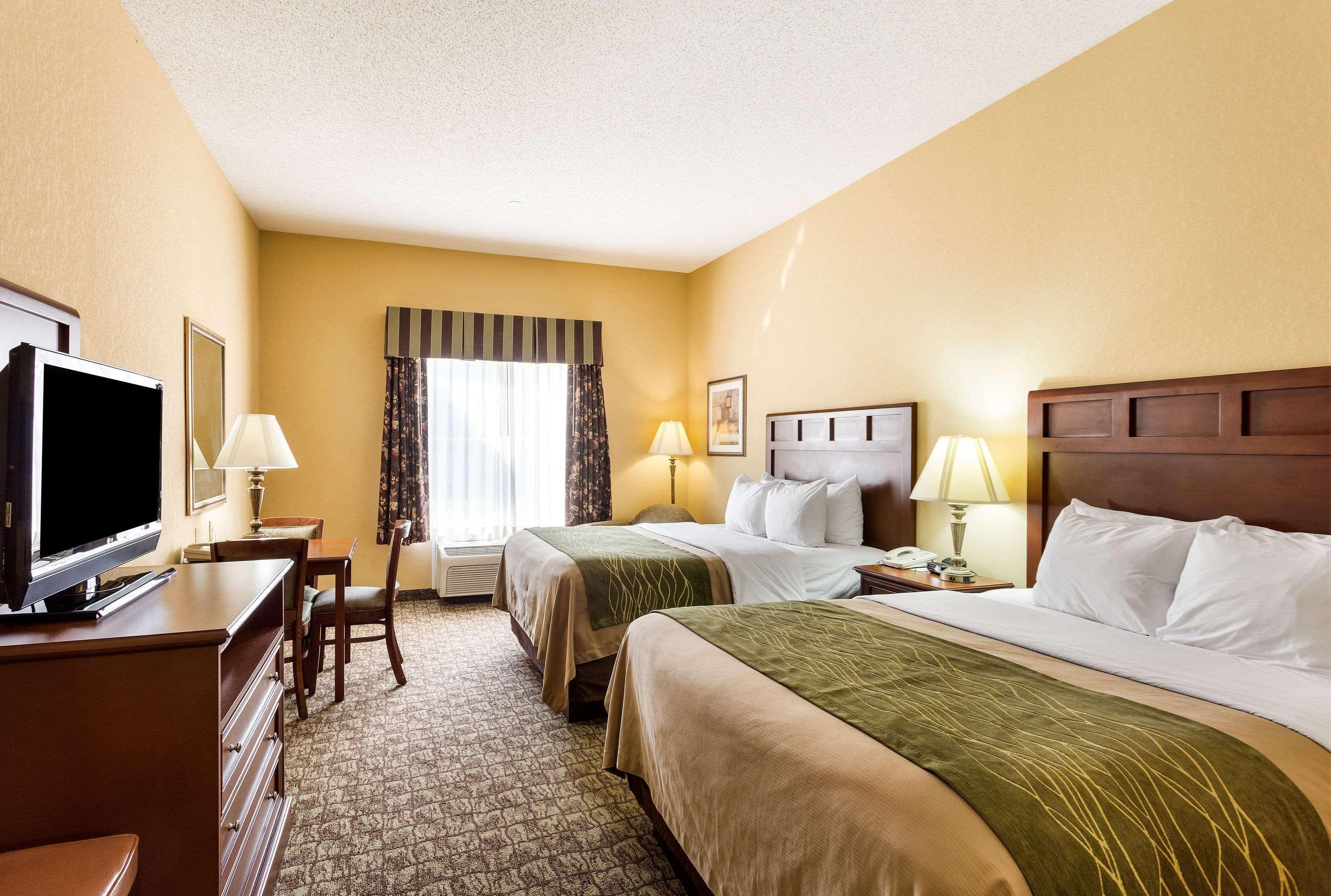 Comfort Inn & Suites Blytheville Buitenkant foto