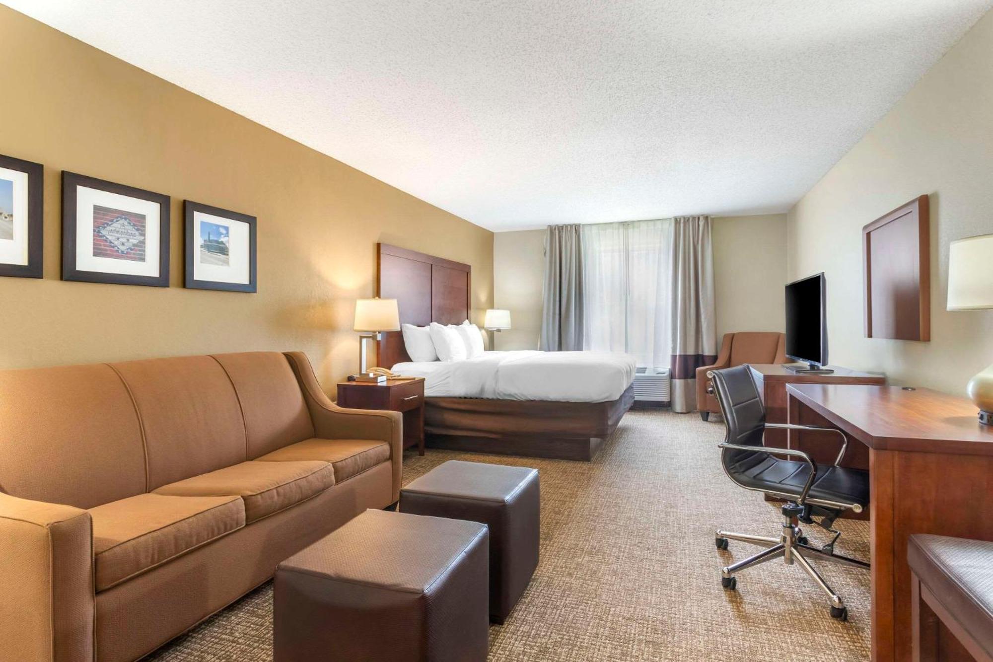 Comfort Inn & Suites Blytheville Buitenkant foto